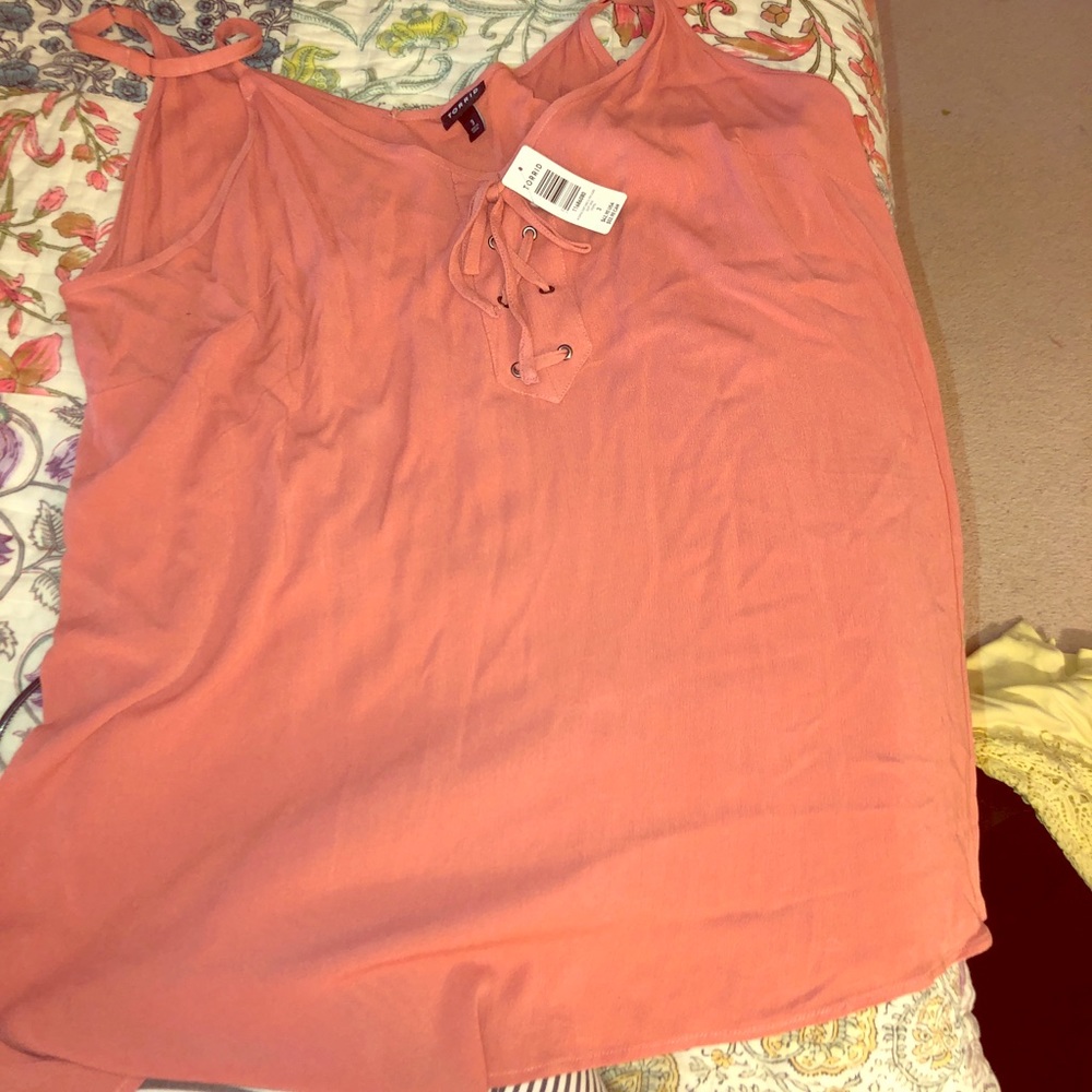 Torrid flowing tank